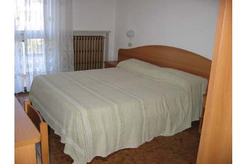 Частен дом Bellaria-Igea Marina 4